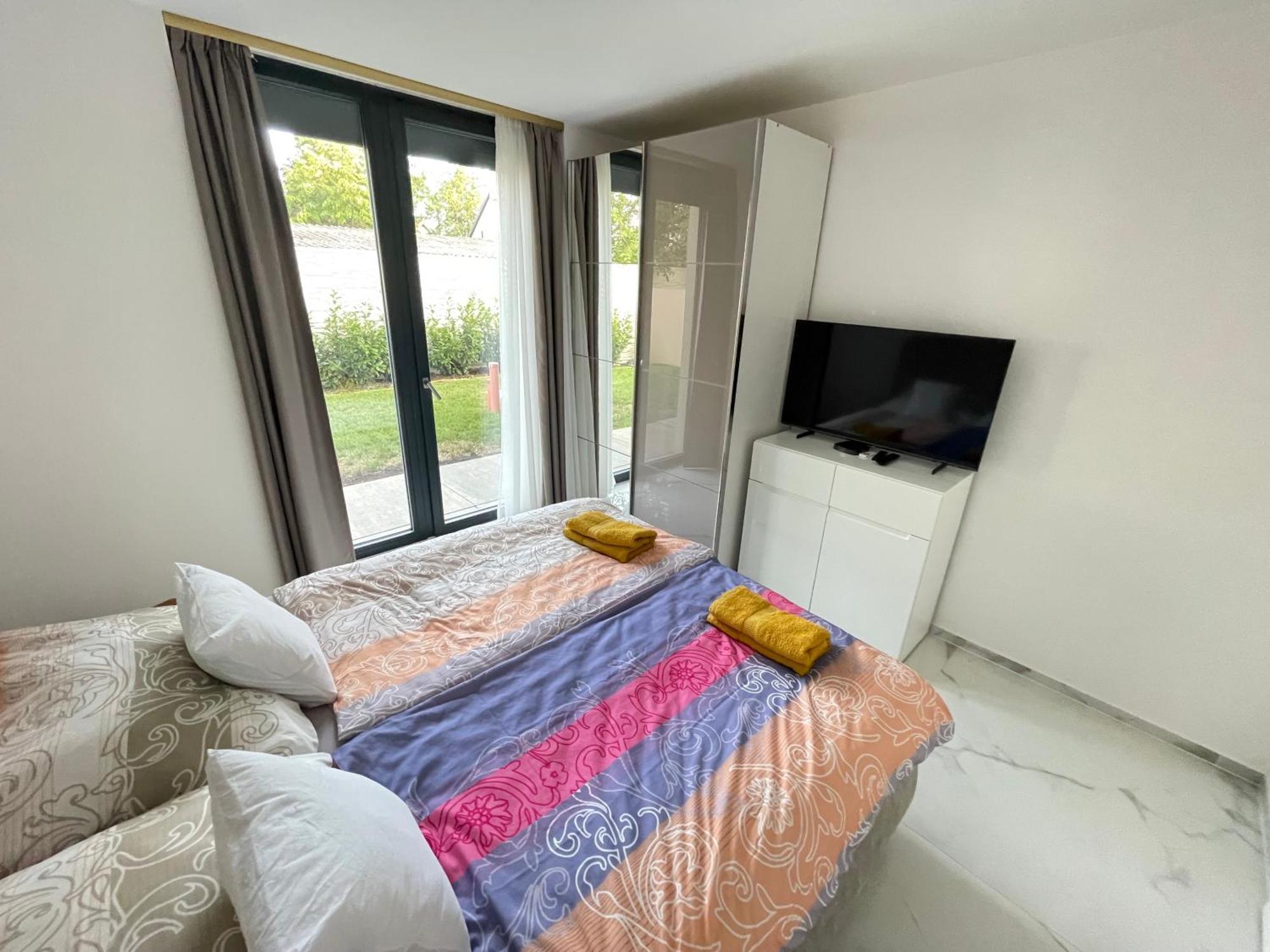 Luxury Apartments In Balatonalmadi, Almadi Lux Apartman III - Pure Gold Exterior photo